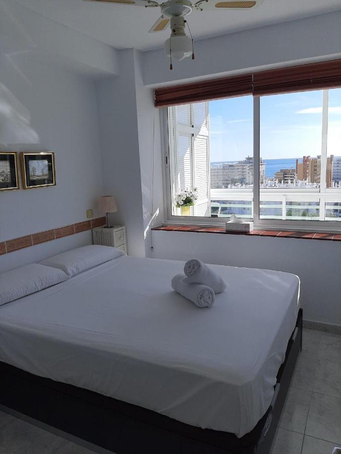 Апартаменти Carihuela Sea Views Торремолінос Екстер'єр фото